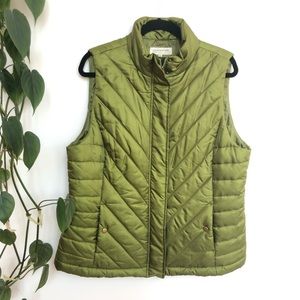 Jones New York Sport puff Vest Size XL